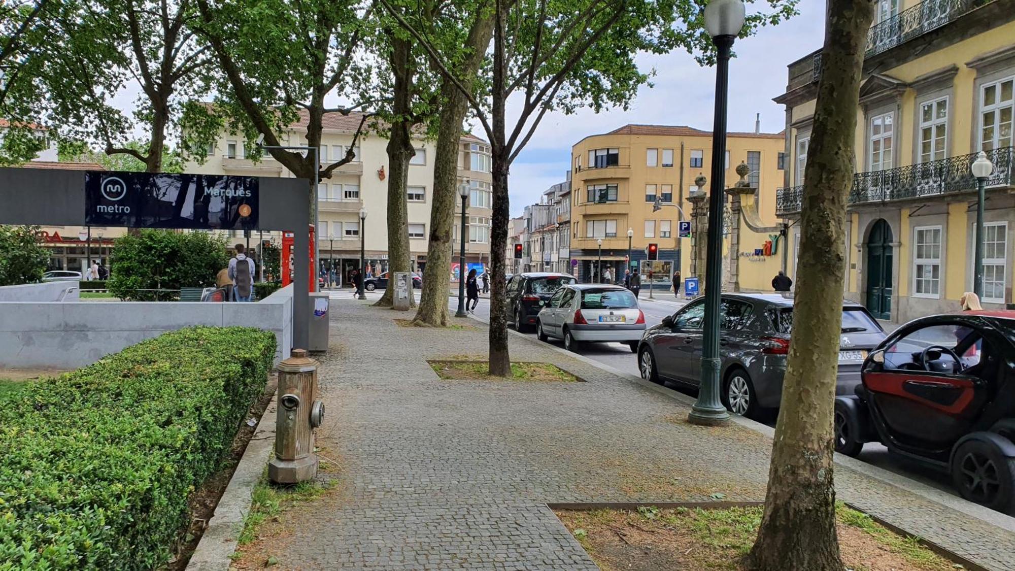 Downtown Porto With Parking Next To Subway Leilighet Eksteriør bilde