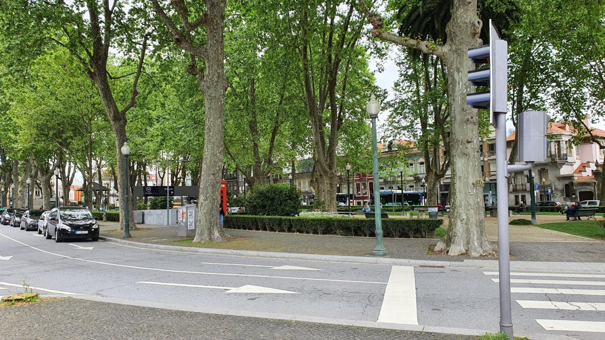 Downtown Porto With Parking Next To Subway Leilighet Eksteriør bilde